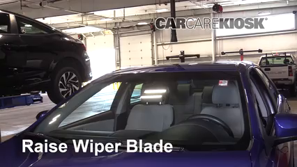 2017 Toyota Camry XLE 3.5L V6 Windshield Wiper Blade (Front) Replace Wiper Blades